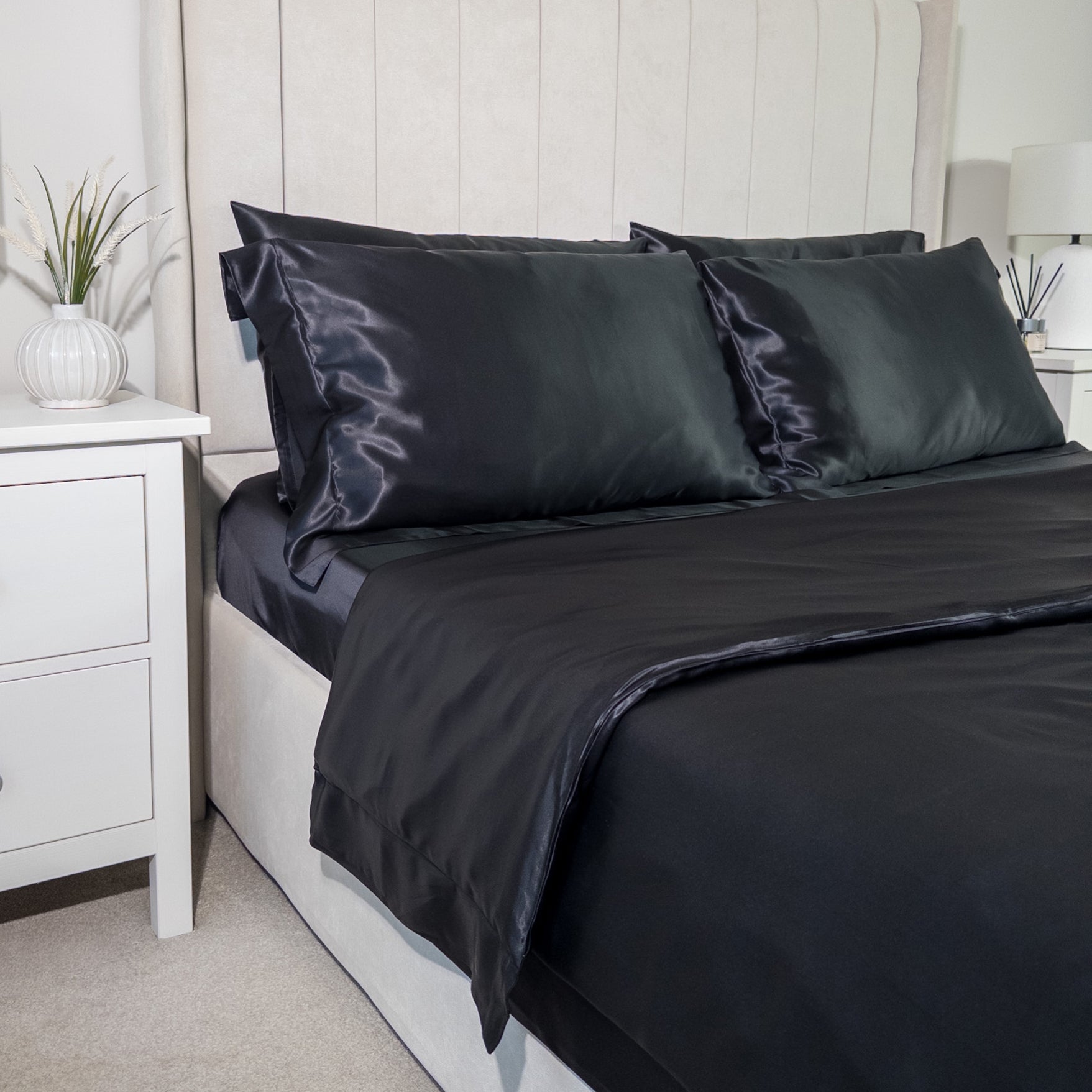 22 Momme 6PCS Black Silk Duvet Cover Set