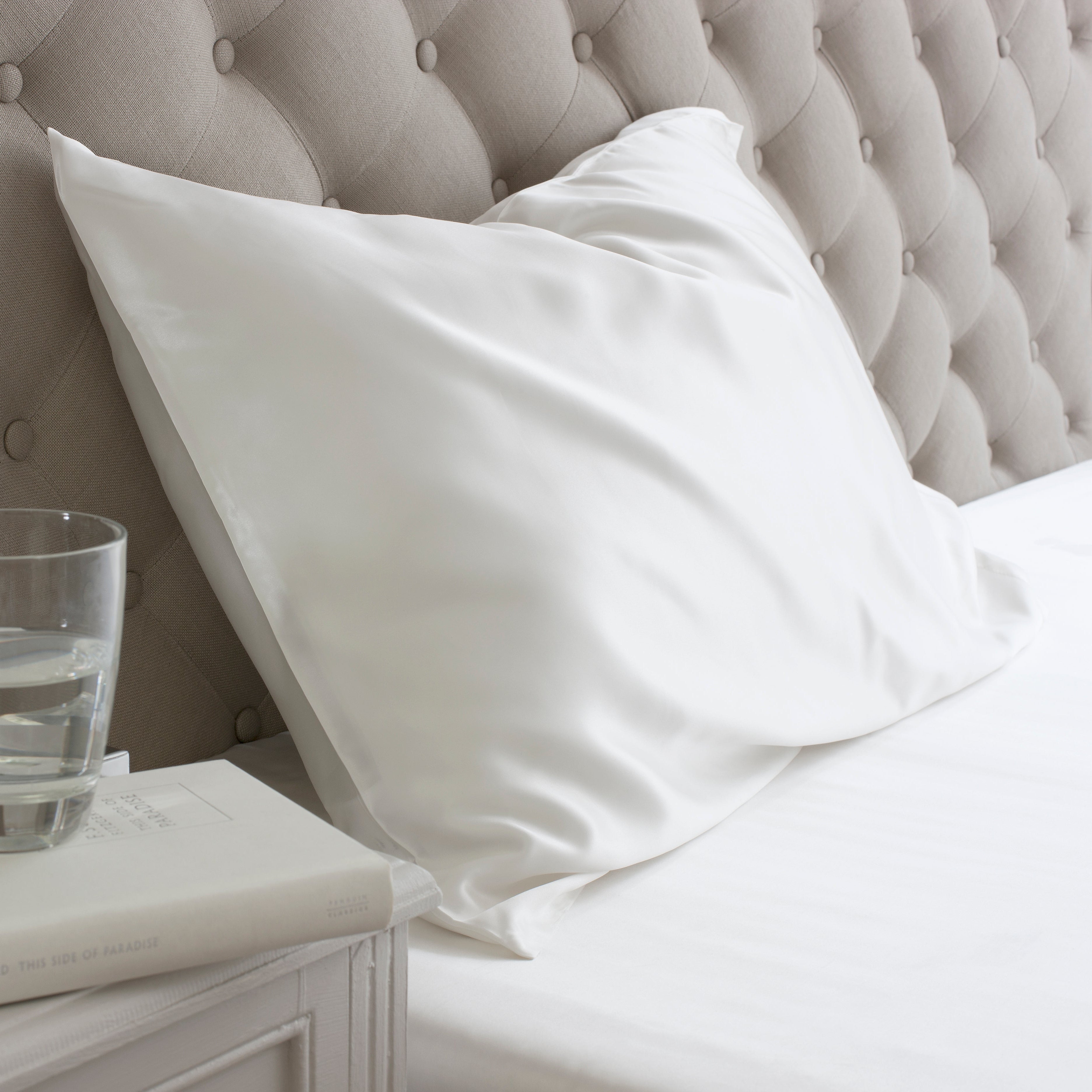 22 Momme Ivory King Size Housewife Silk Pillowcase
