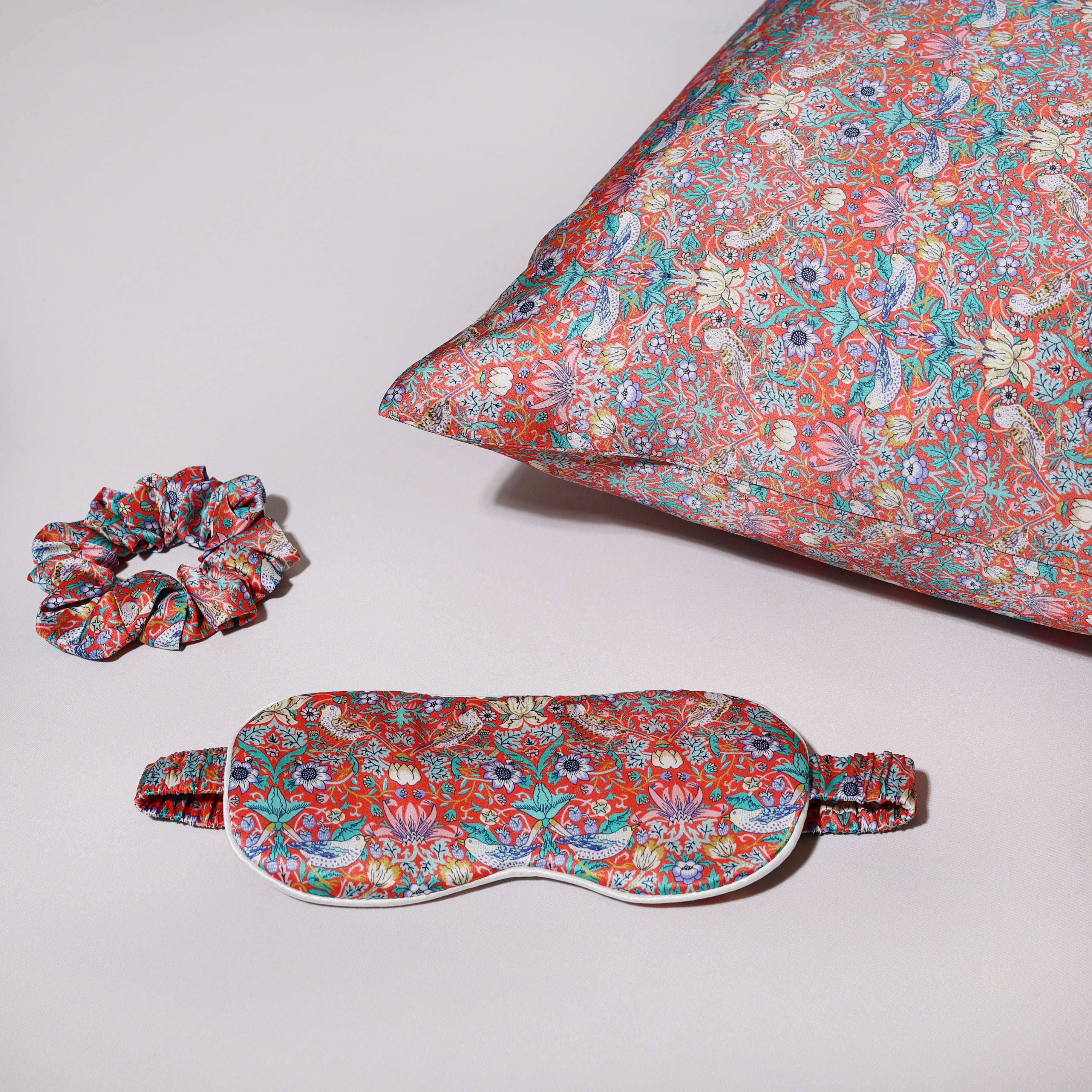 Strawberry Thief Tana Lawn Liberty Silk Gift Box