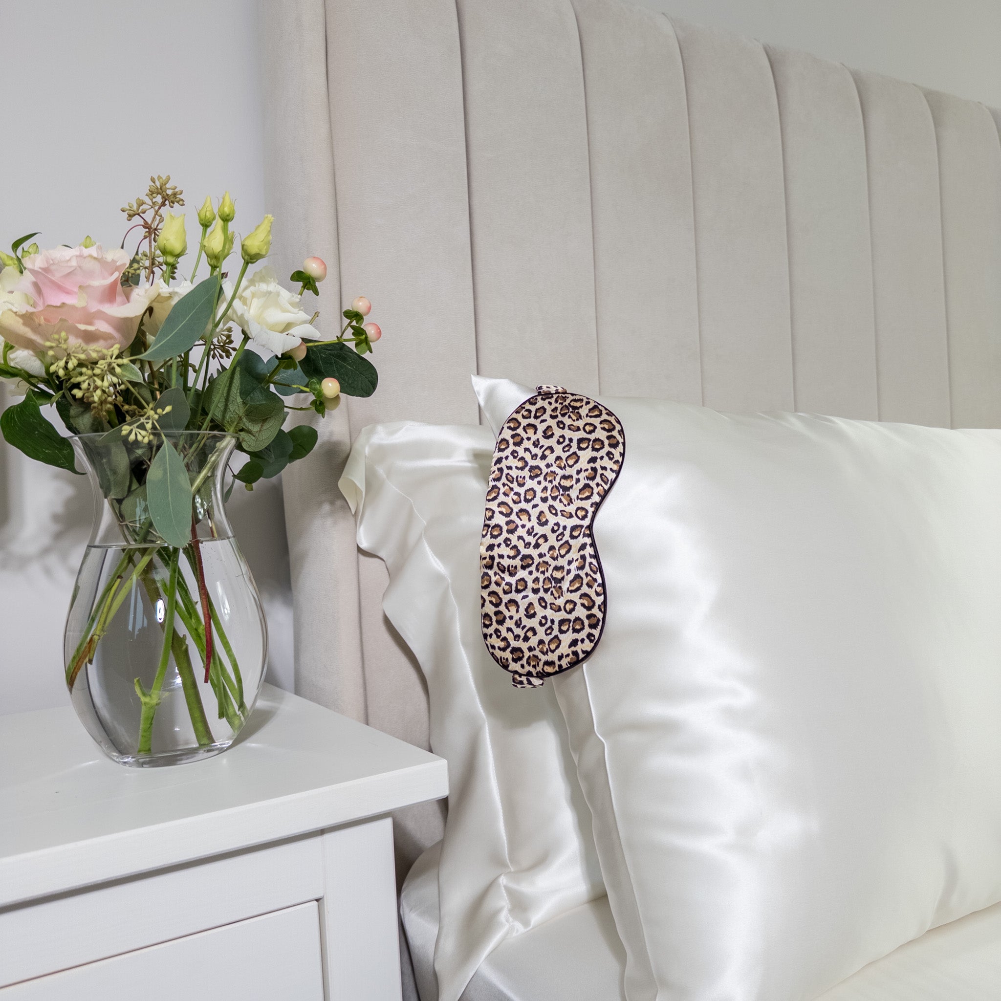 Silk Sleep Eye Mask With Silk Strap