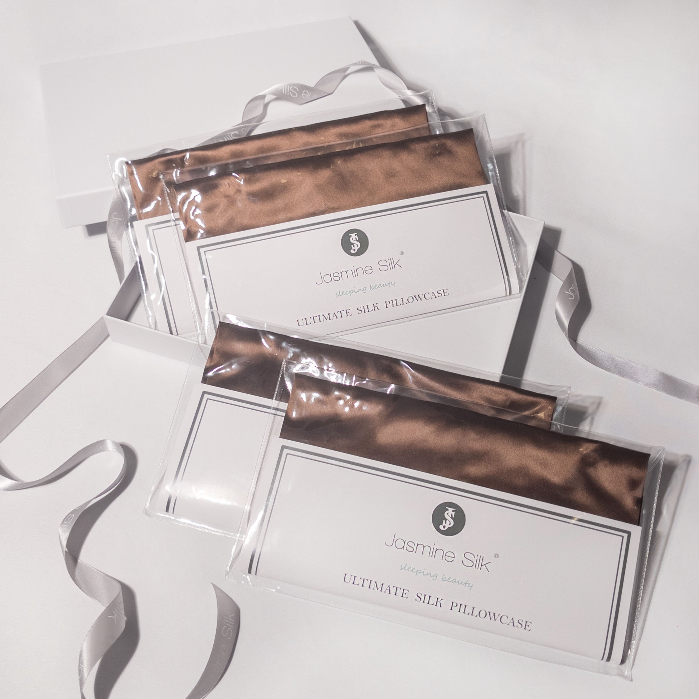 Housewife & Oxford Pillowcase Gift Box Mocha