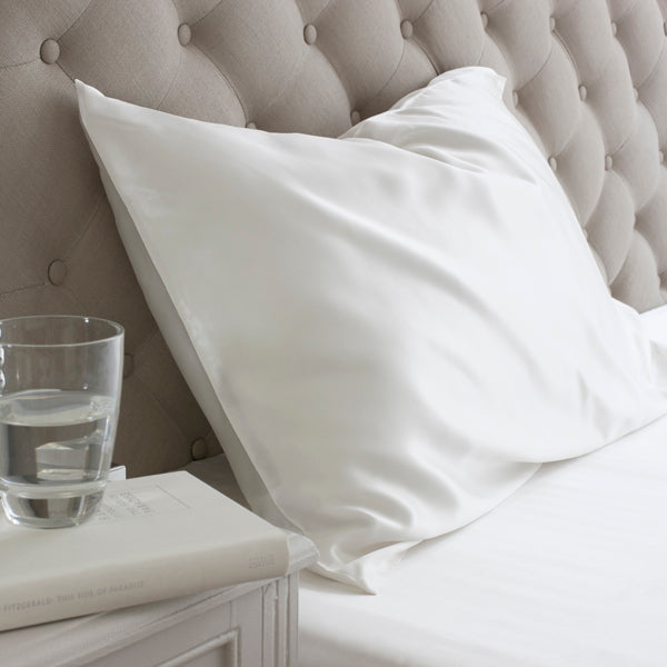 Ivory Travel Silk Pillowcase