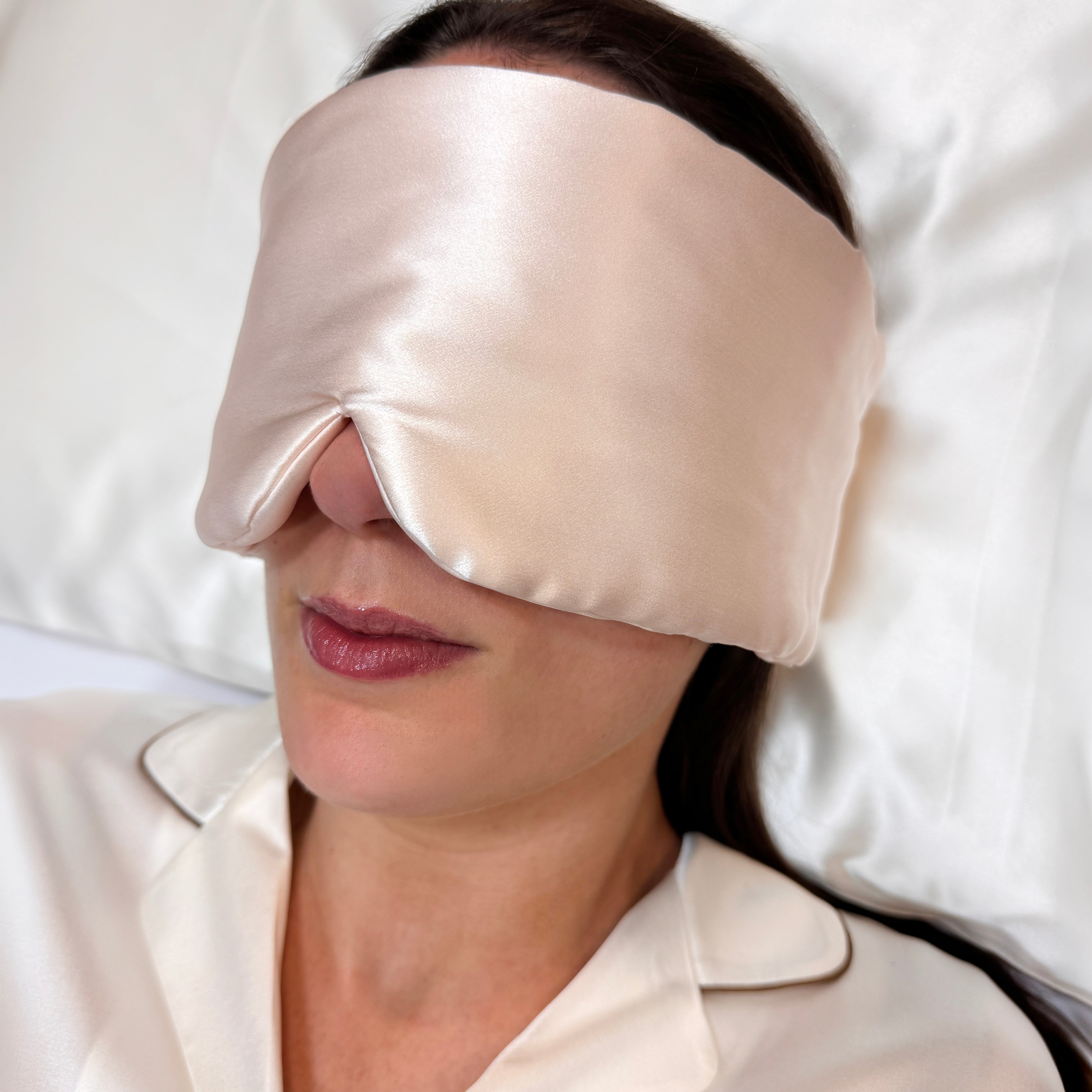 Pale Champagne Deep Sleep Silk Eye Mask