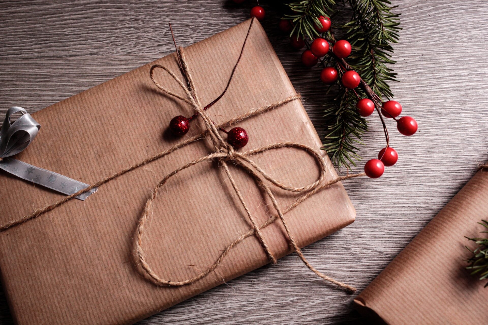 Christmas Gift Guide For Him 2023