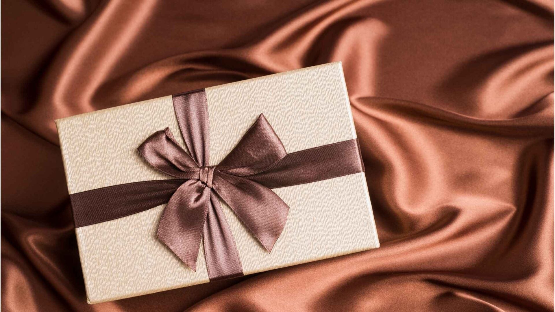 Silk: A Traditional 4th Wedding Anniversary Gift