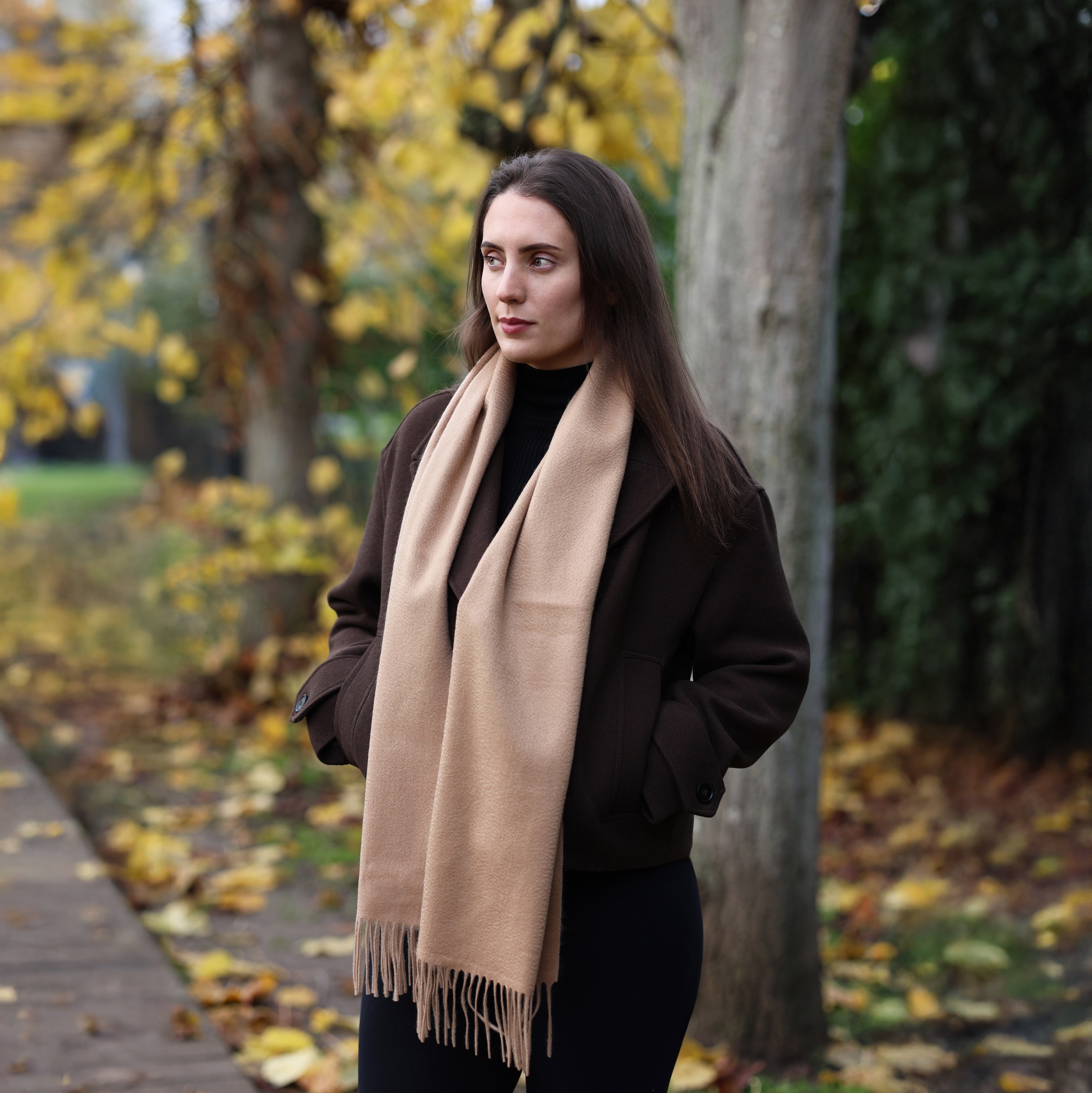 Cashmere Tassel Scarf Camel