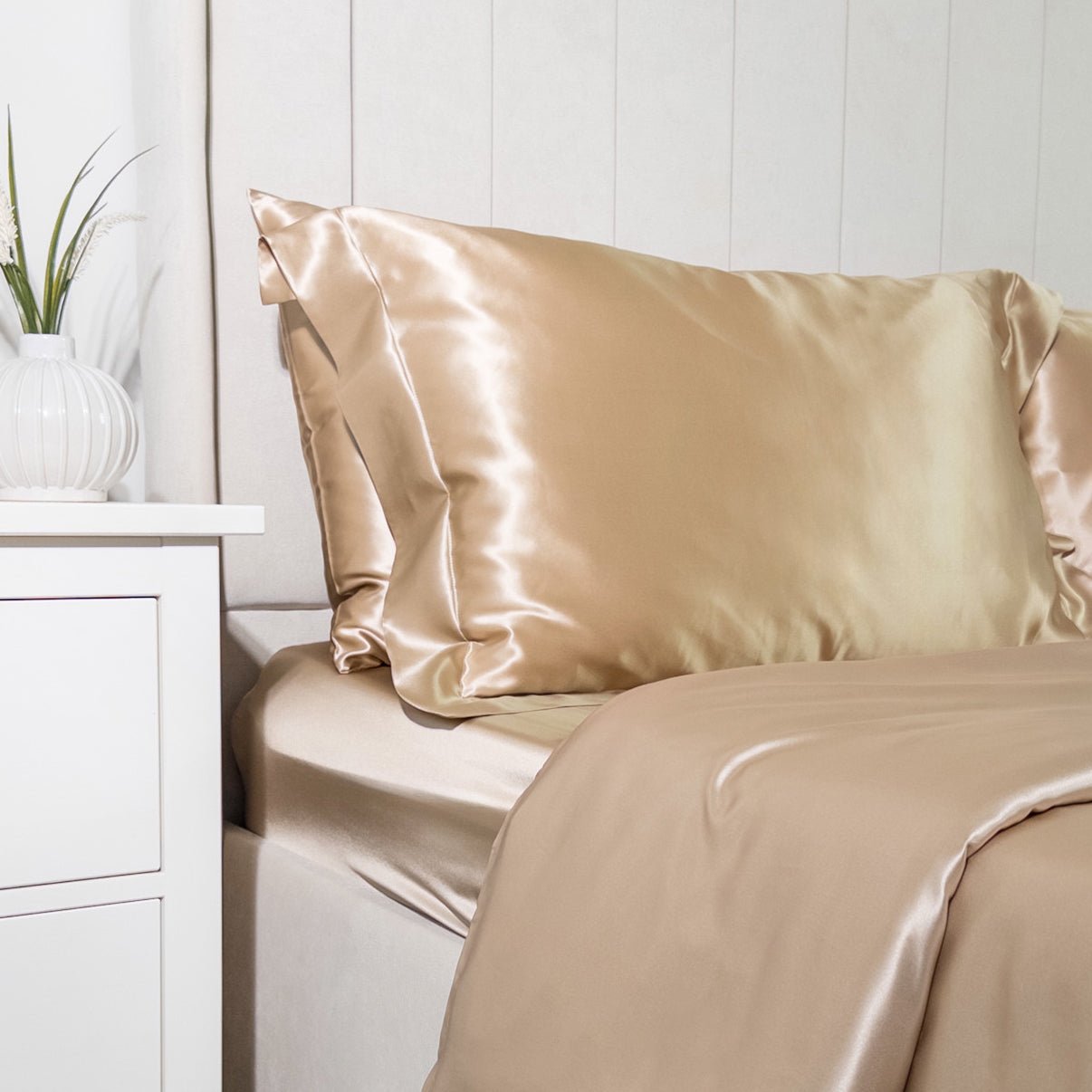 22 Momme Taupe Oxford Silk Pillowcase