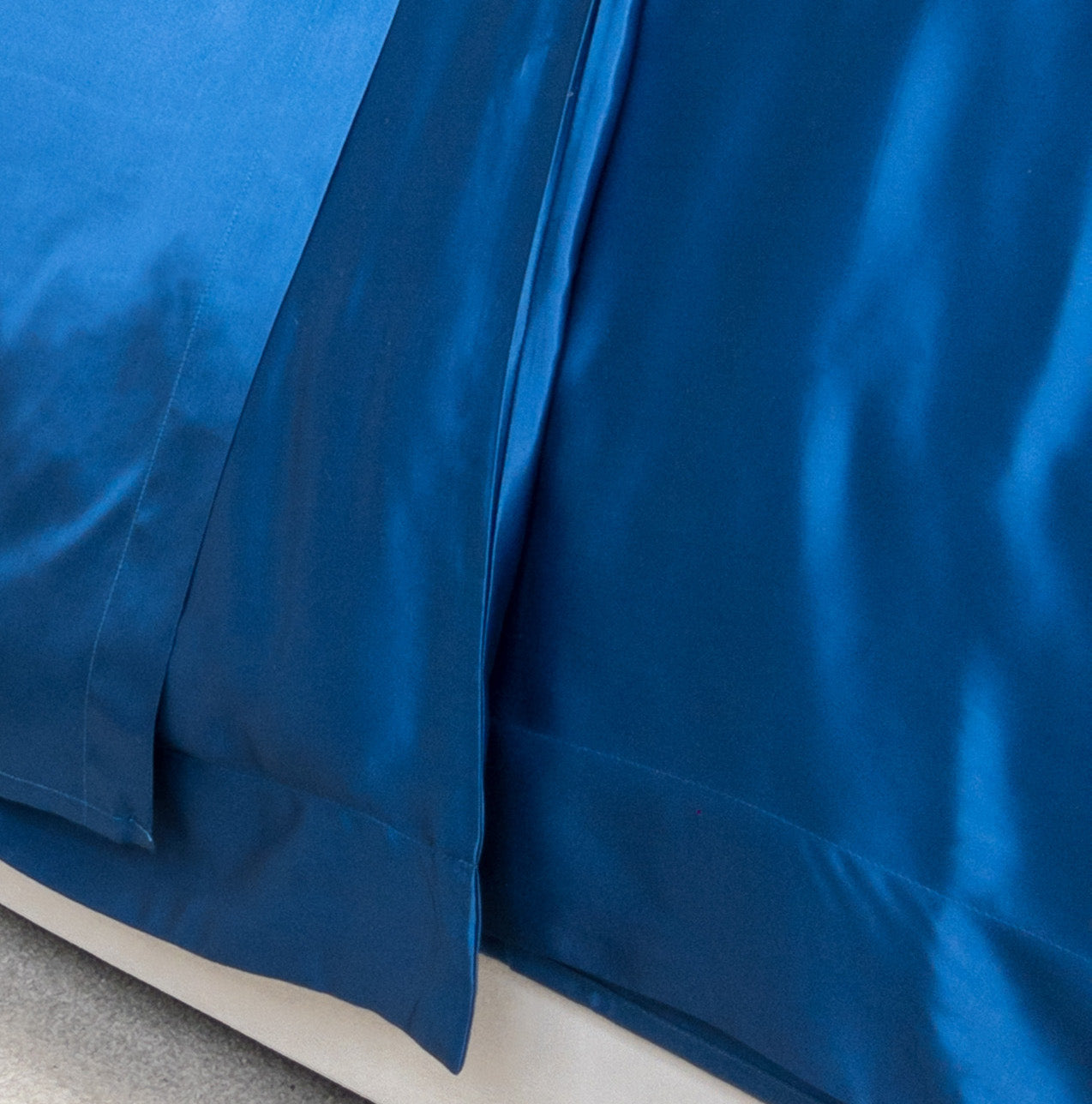 19 Momme Navy Silk Duvet Cover