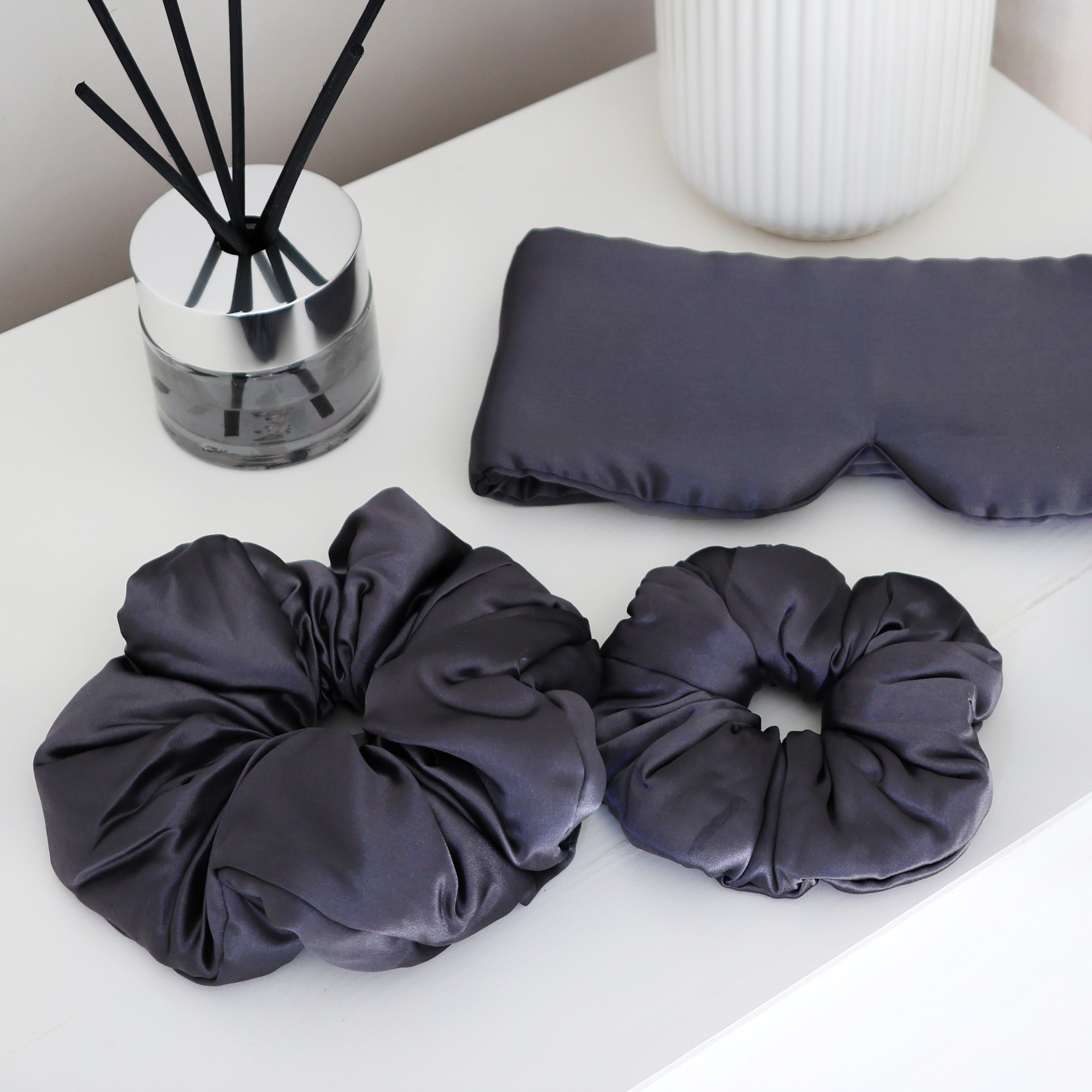 Silk Pillow Scrunchie Charcoal