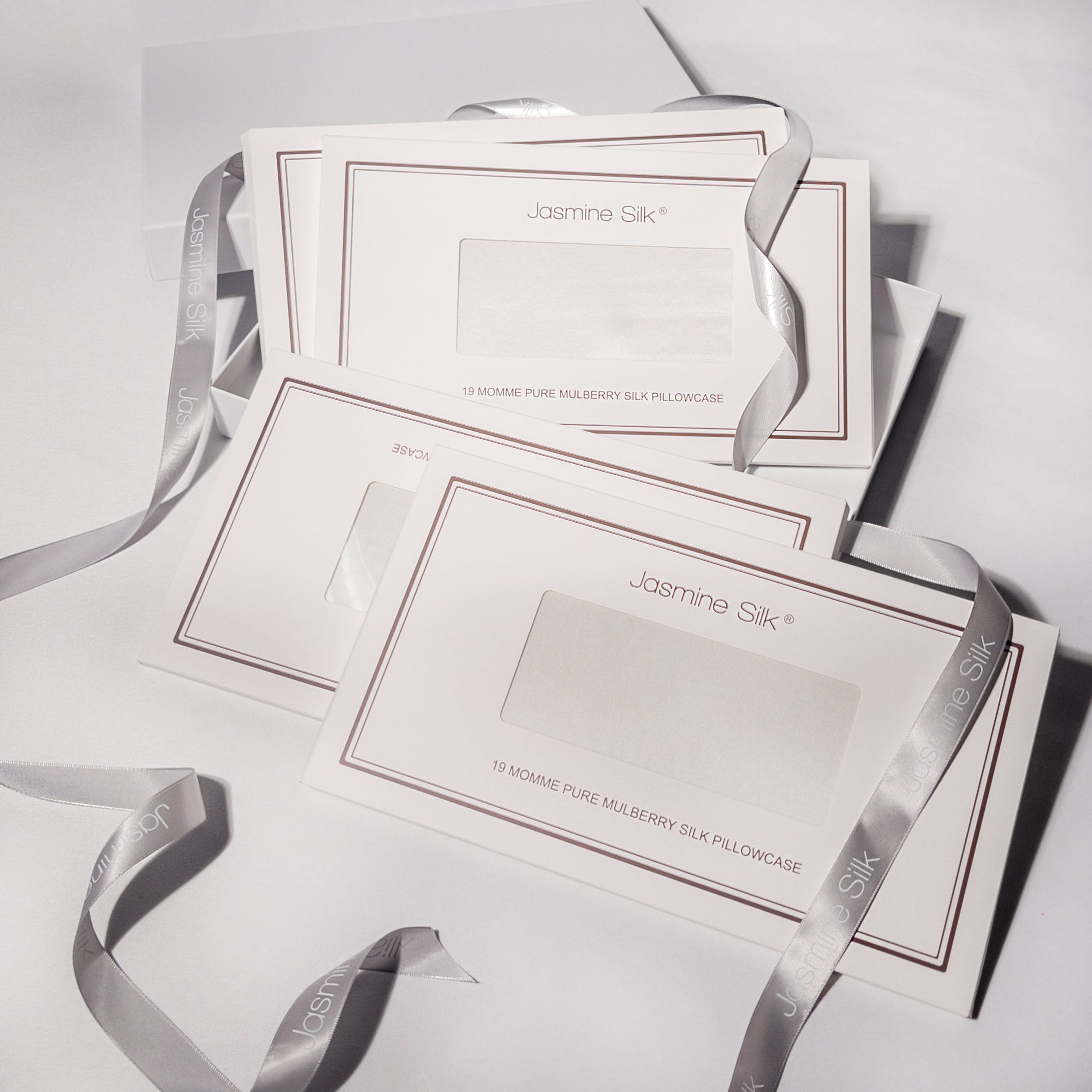 Housewife & Oxford Pillowcase Gift Box Ivory