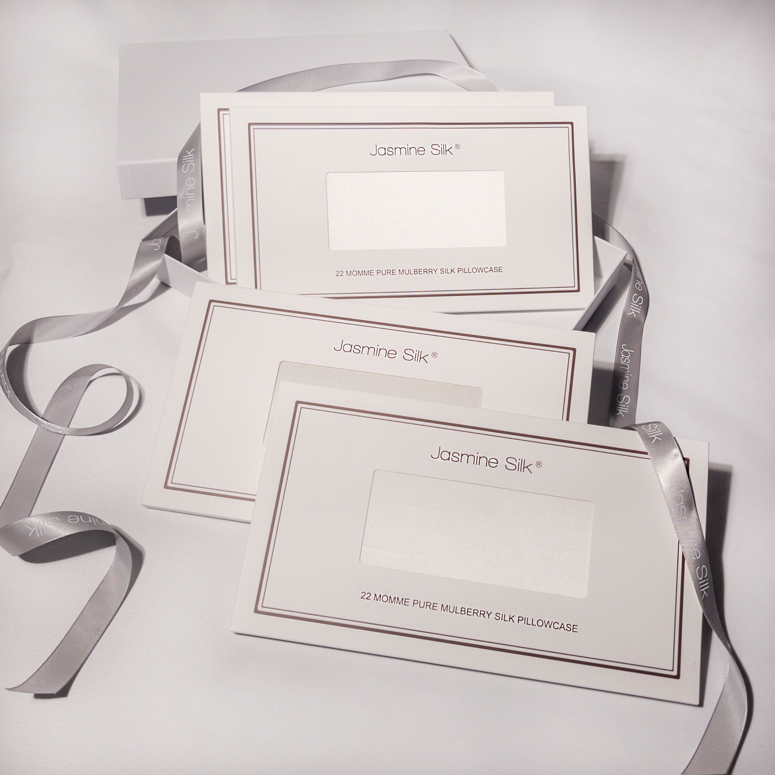 22MM Housewife Pillowcase Gift Box Ivory