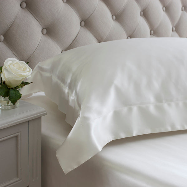Ivory Oxford Boudoir Silk Pillowcase