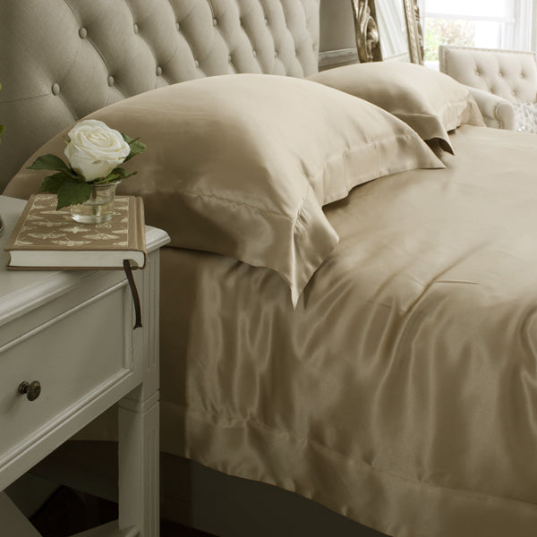 19 Momme Taupe 3PCs Silk Duvet Cover Set