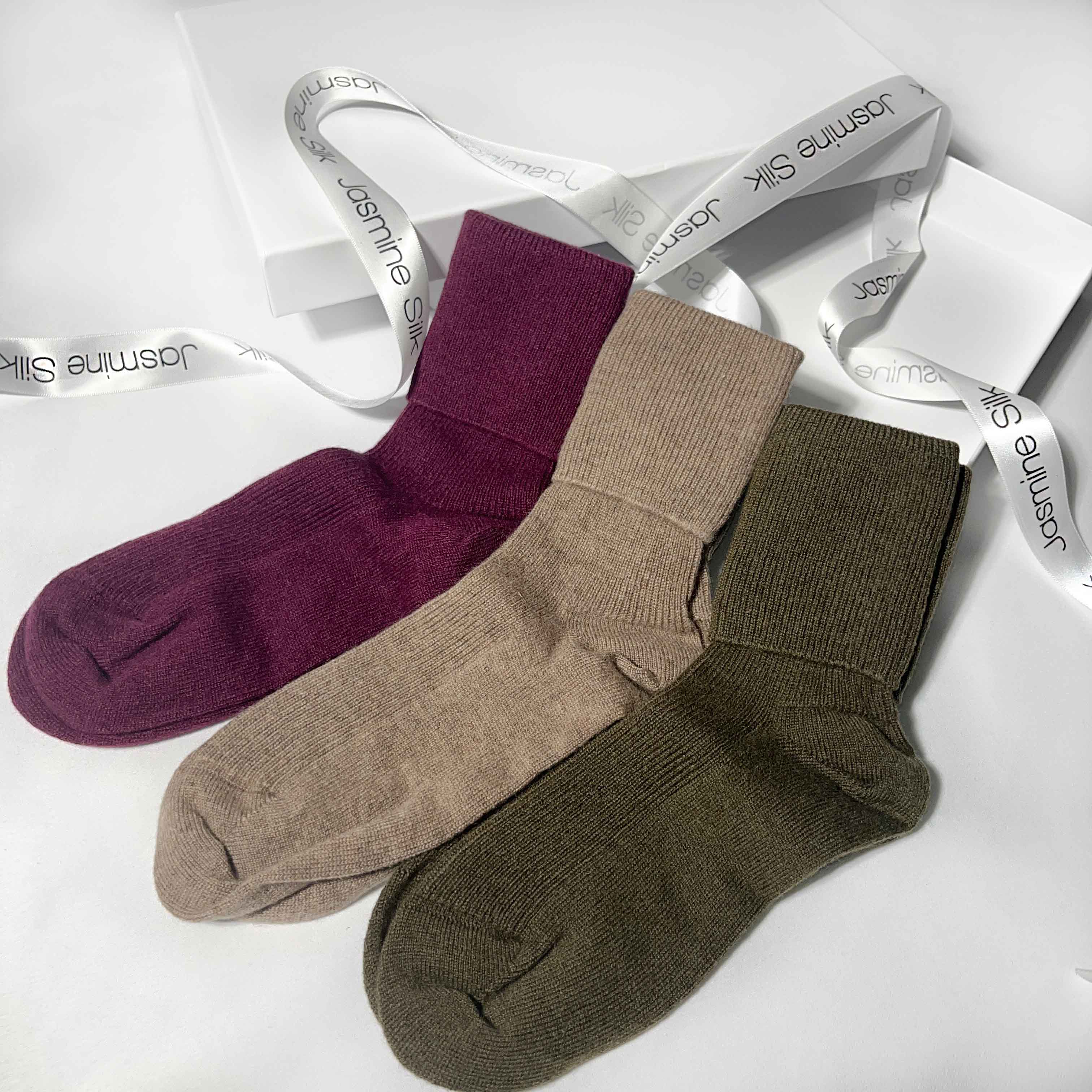 The Cashmere Trio Gift Box Dark