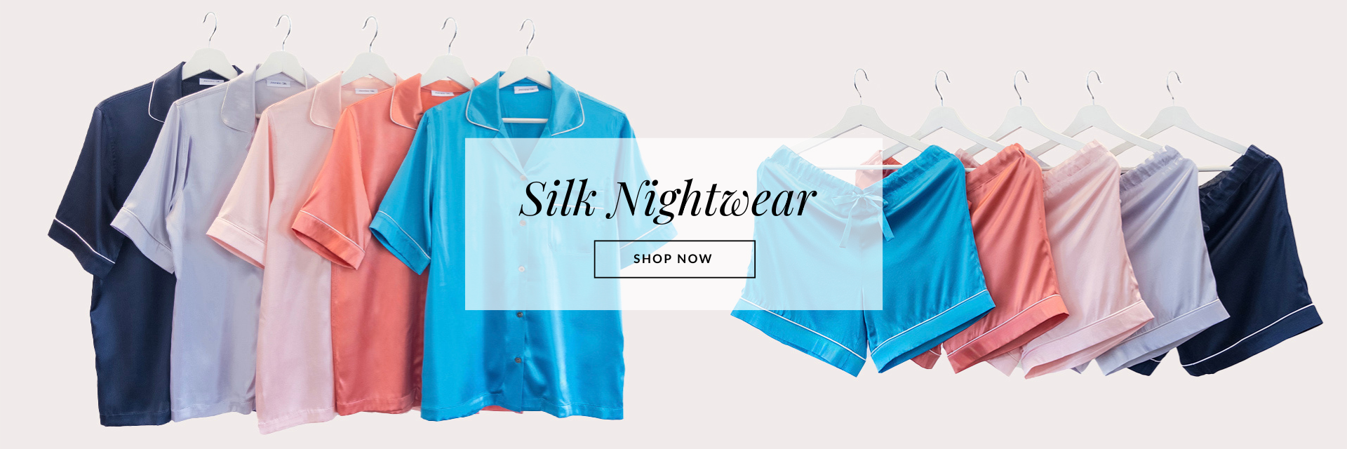 hanging short sleeved pyjamas 