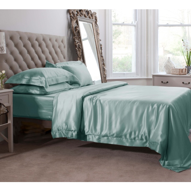 Duck Egg 6PCs Silk Duvet Cover Set