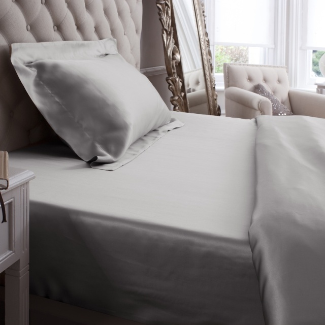 19 Momme Grey Silk Fitted Sheet